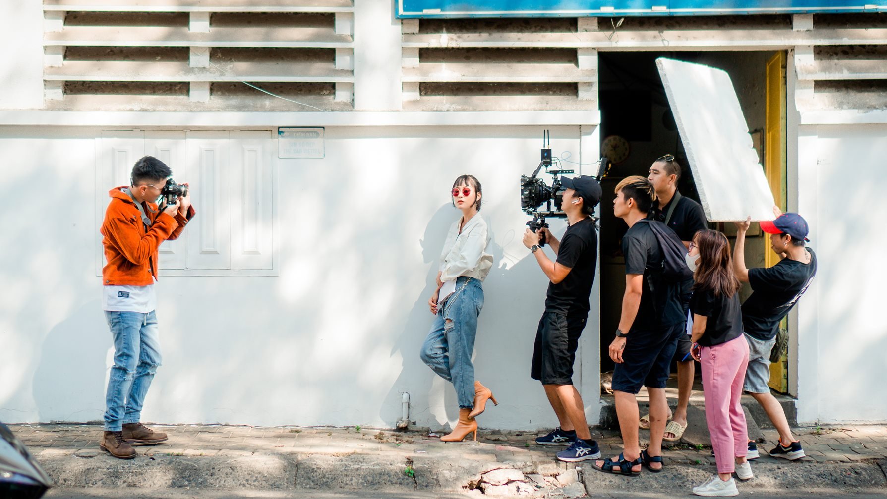 Fashion Shoot Outdoor Tips for Photographers - One Clothing Co.